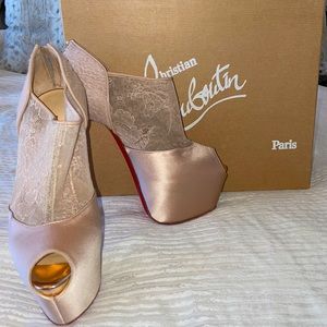NWT Christian Louboutin Limited Edition Aeronotoc 160, SZ 38